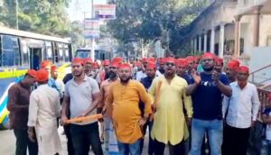 বিএনপি এবং ছাত্রদের বিপক্ষে ছিল তার অবস্থান 
